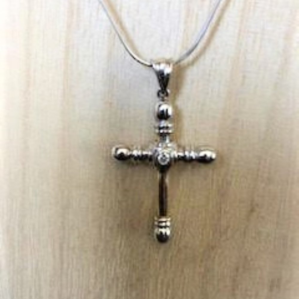 24" 14K white gold snake necklace Cross Pendant